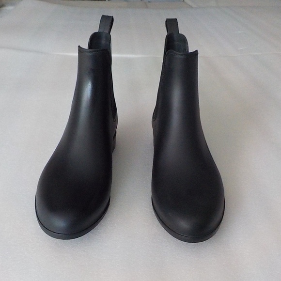 NEW Black Pull-On Booties NWOT - Picture 3 of 5